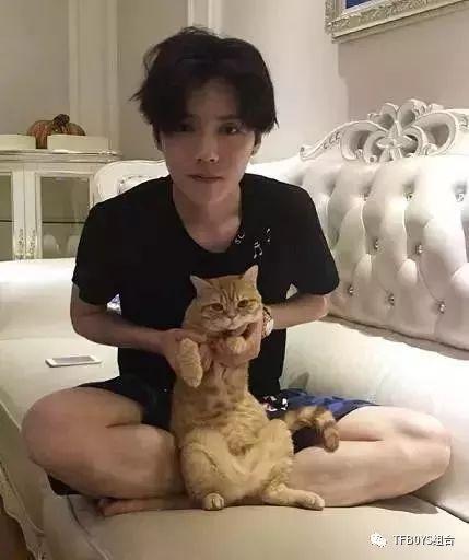 王源娱乐圈吃瓜,揭秘明星背后的“吃瓜”故事